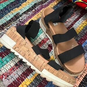 Steve Madden Platform Sandals
